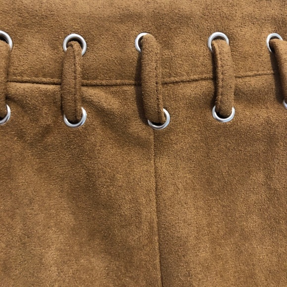 LF Suede Mini Skirt in camel brown (US S) - Picture 4 of 4